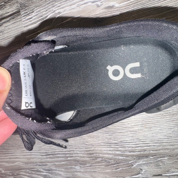 On Cloud X3 - Picture 6 of 8